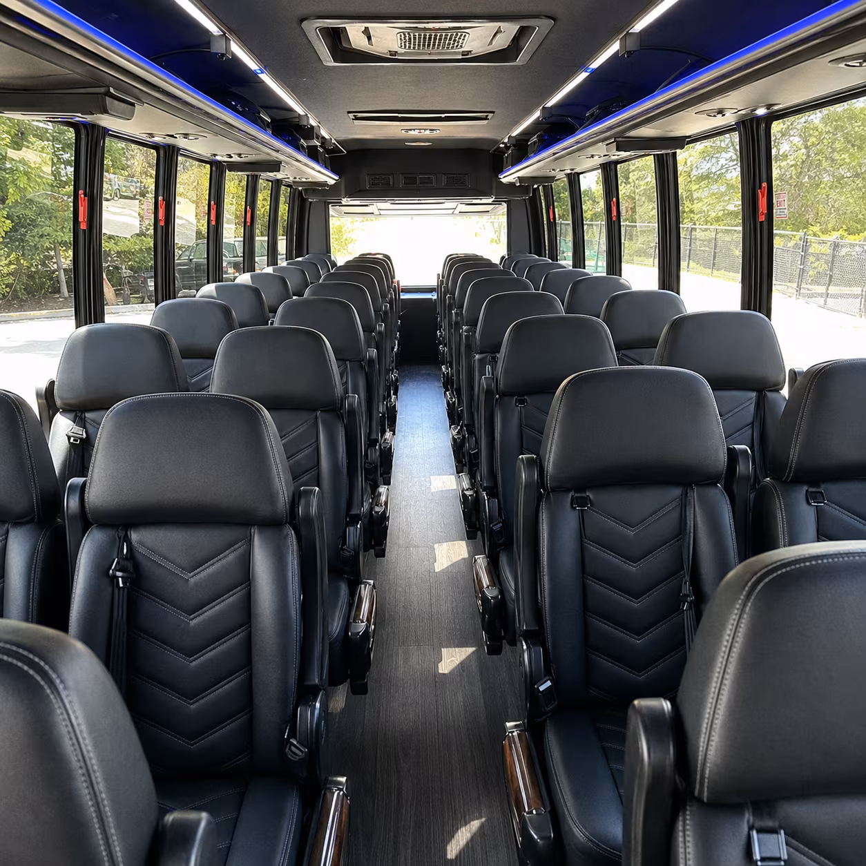 airport transfer buses for commerce city wedding guests flying into dia