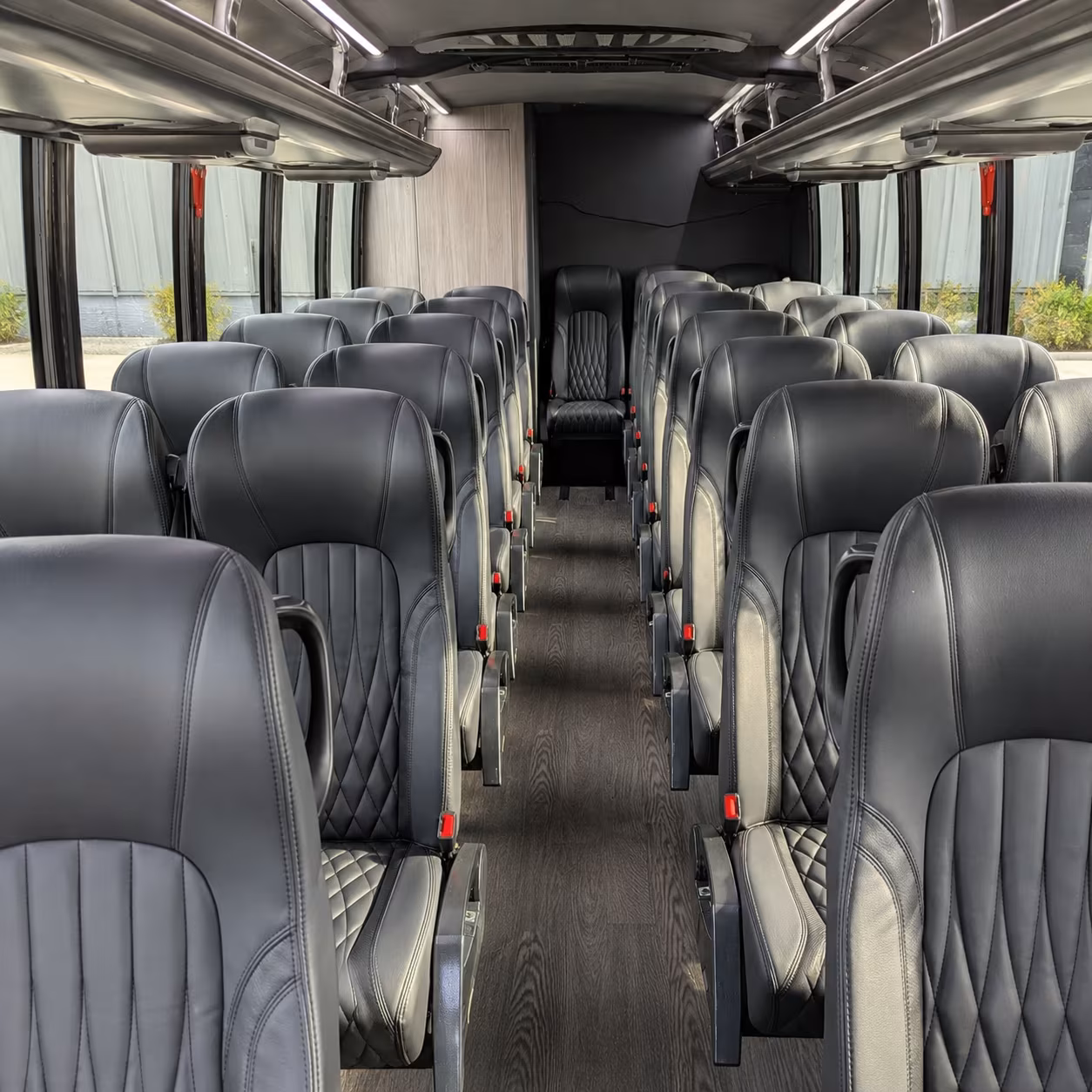 can i book a one way a round trip or a multi day package in commerce city