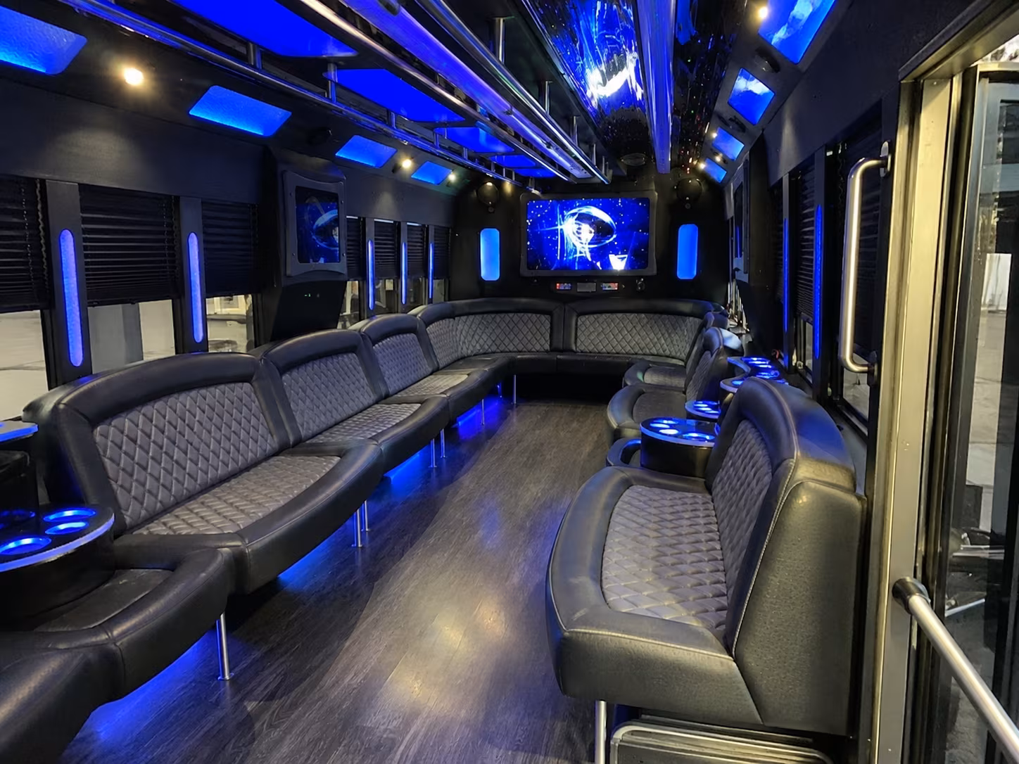 commerce city 28 passenger party bus interior