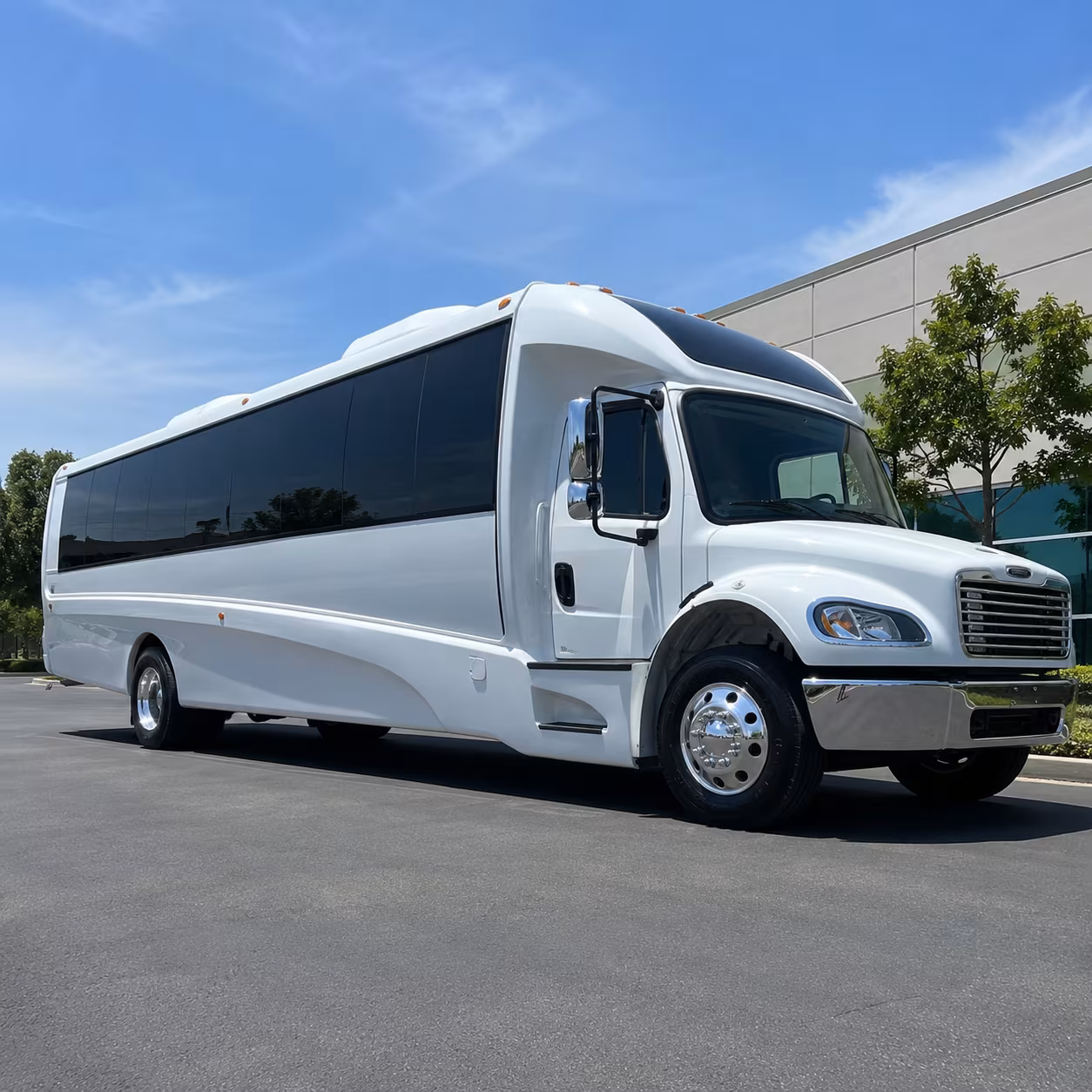 commerce city 35 passenger minibus