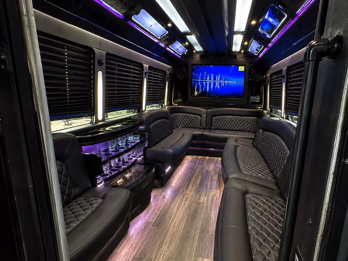 commerce city corporate party bus rental