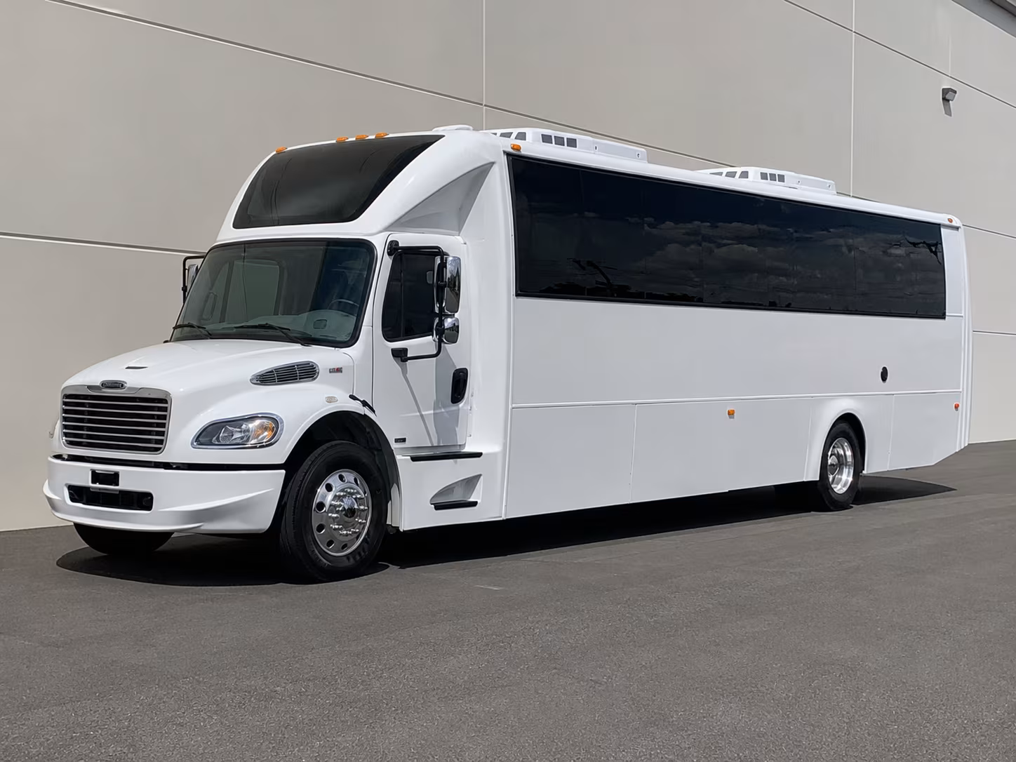 commerce city party bus