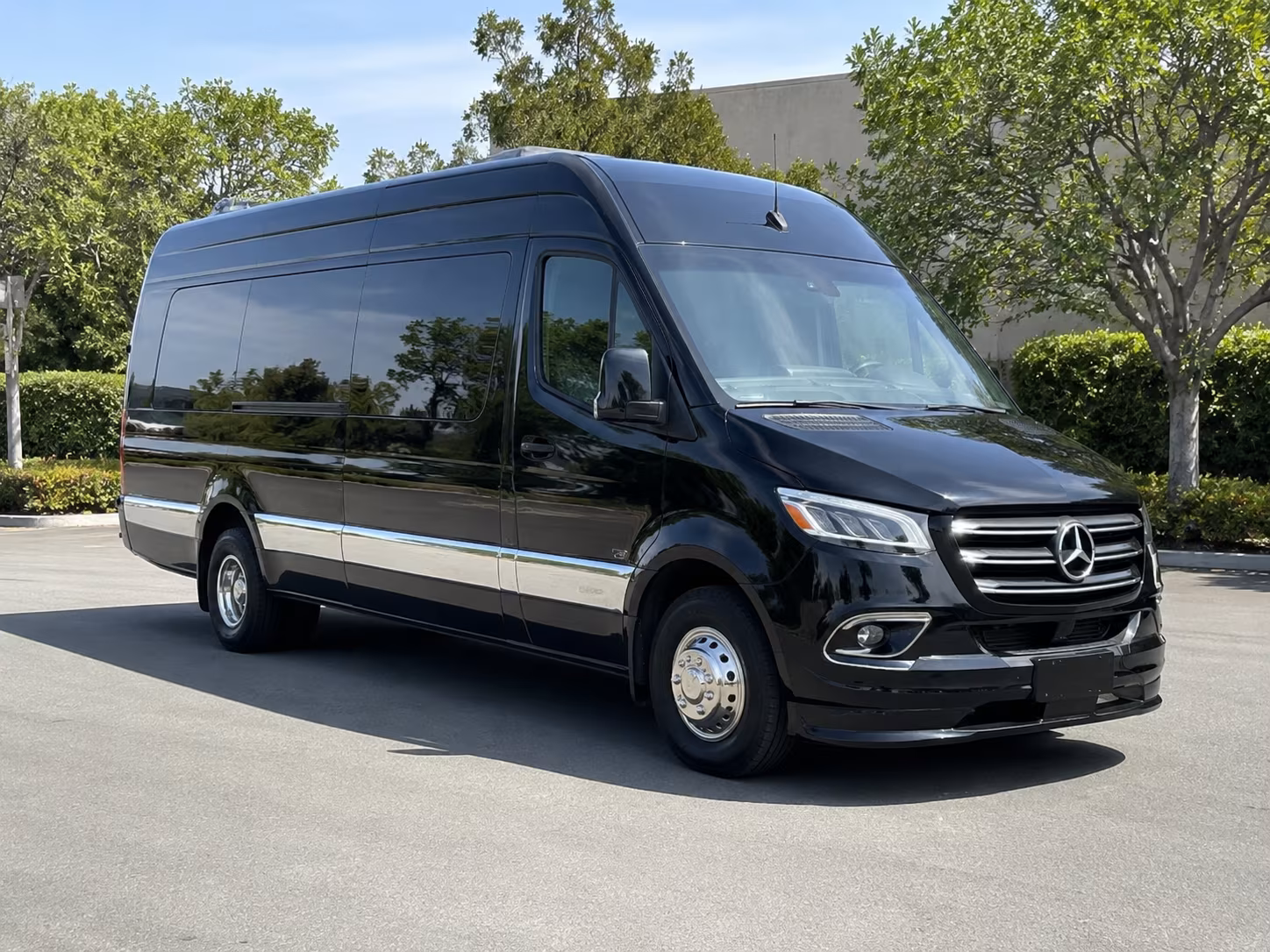 commerce city sprinter limousine