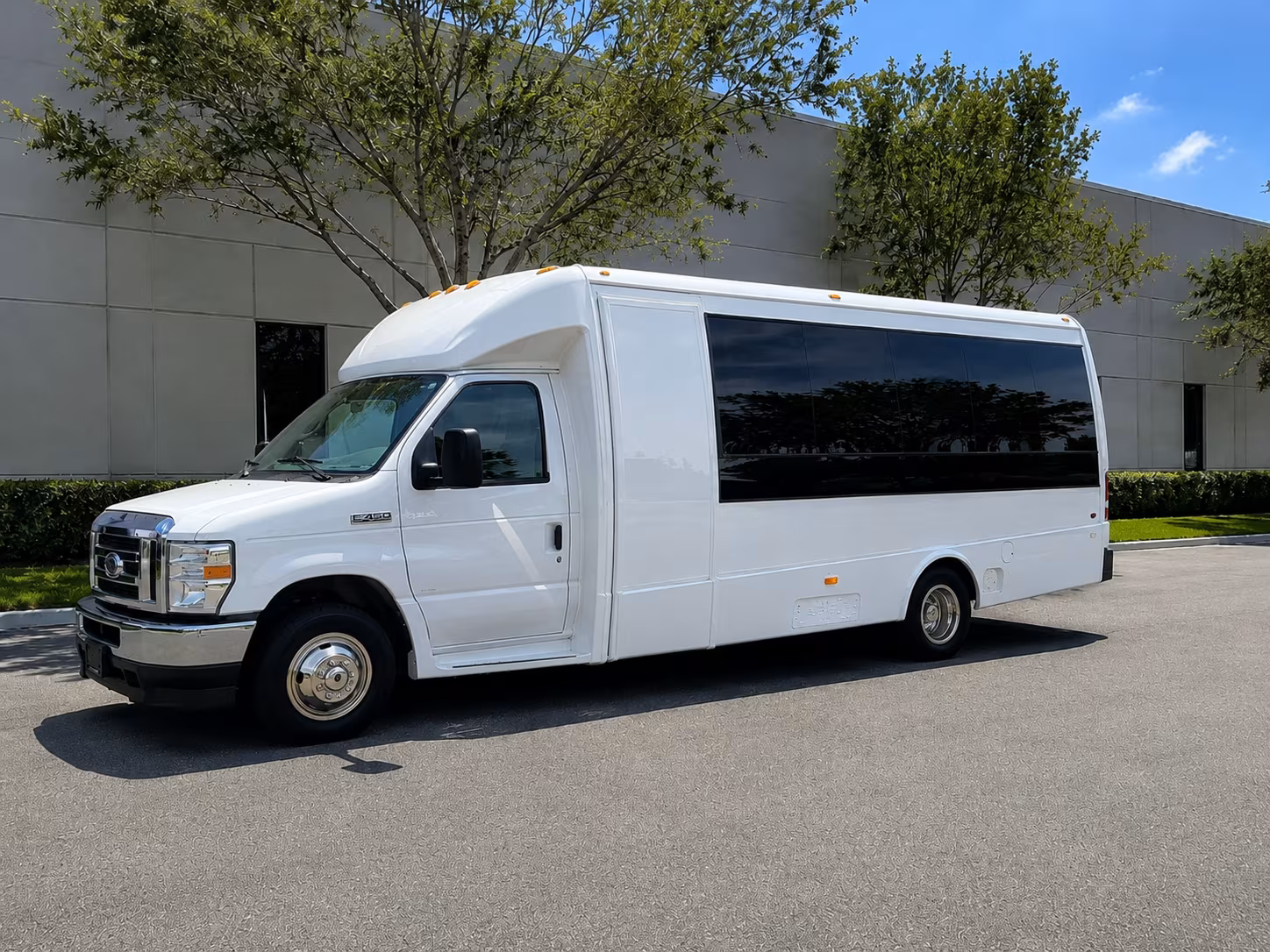 commerce city wine tour brewery transportation