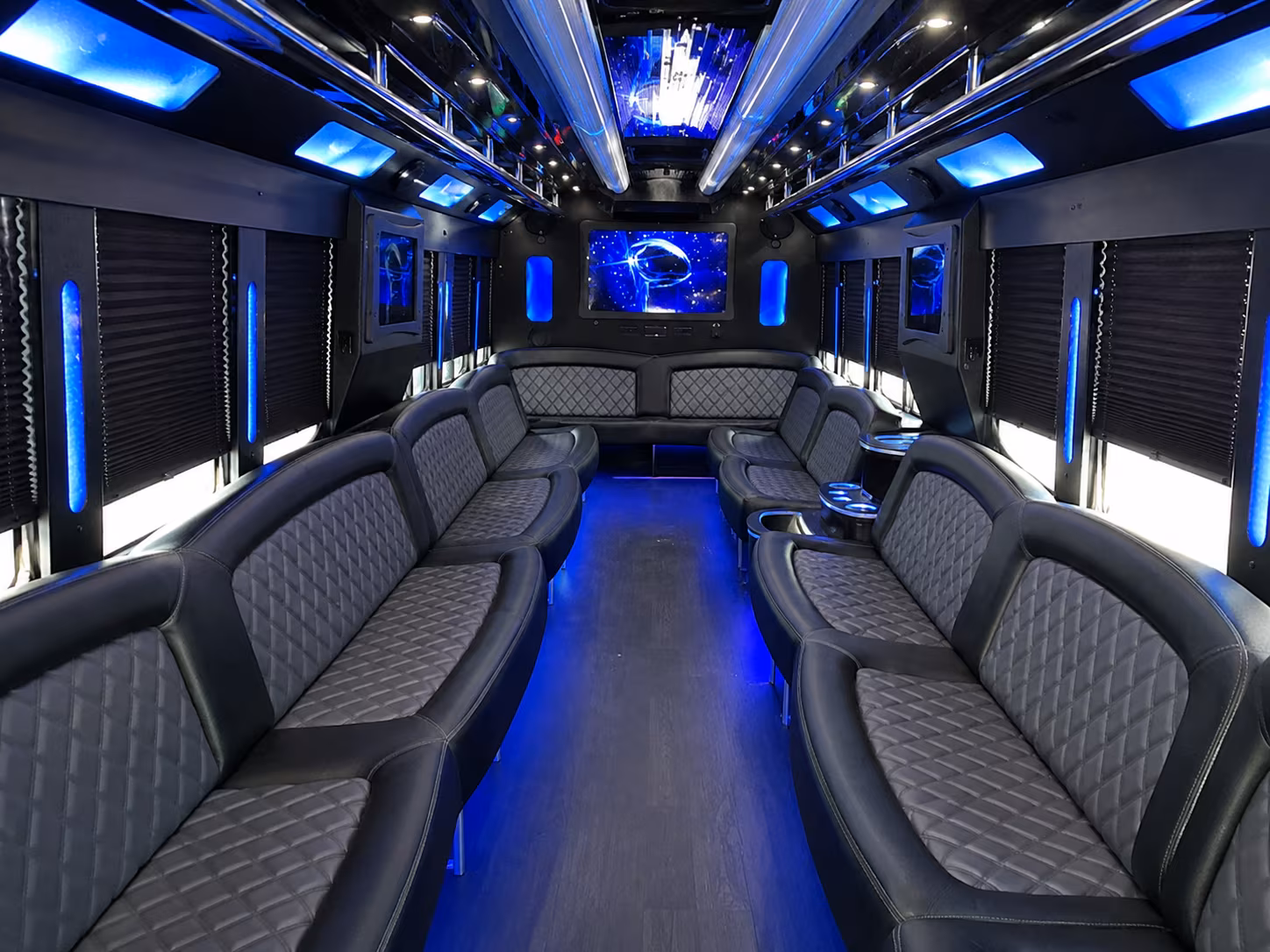 rent a party bus in commerce city for pre prom dinners and photo stops