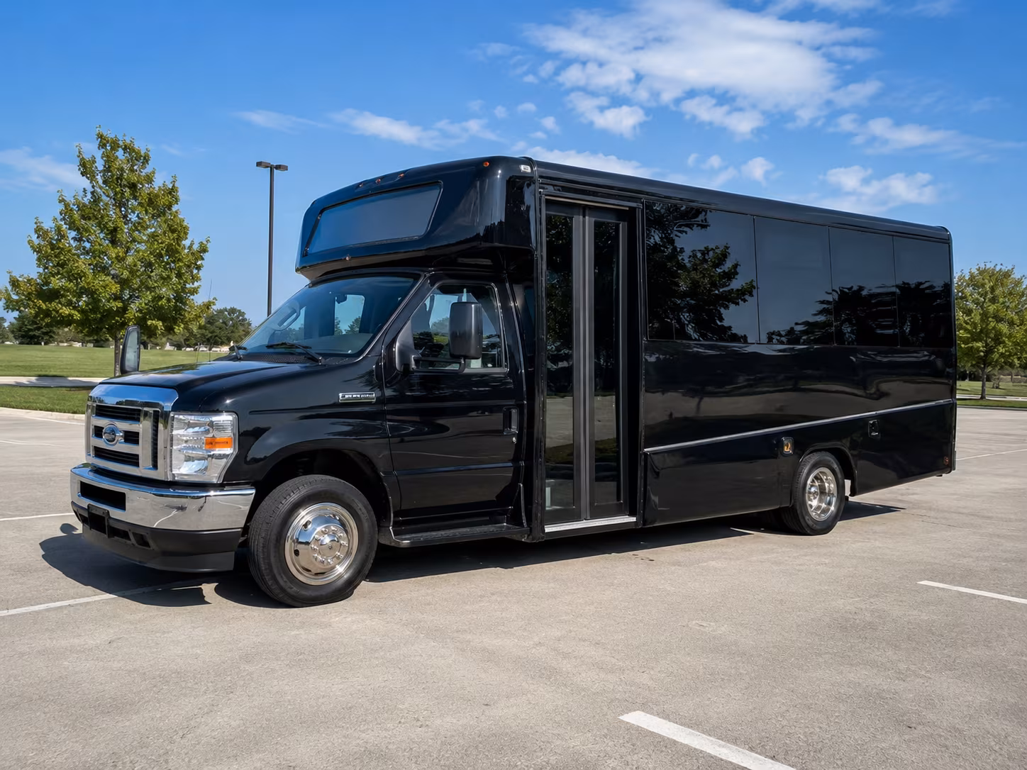 why rent using commercecitycoachbusservice com